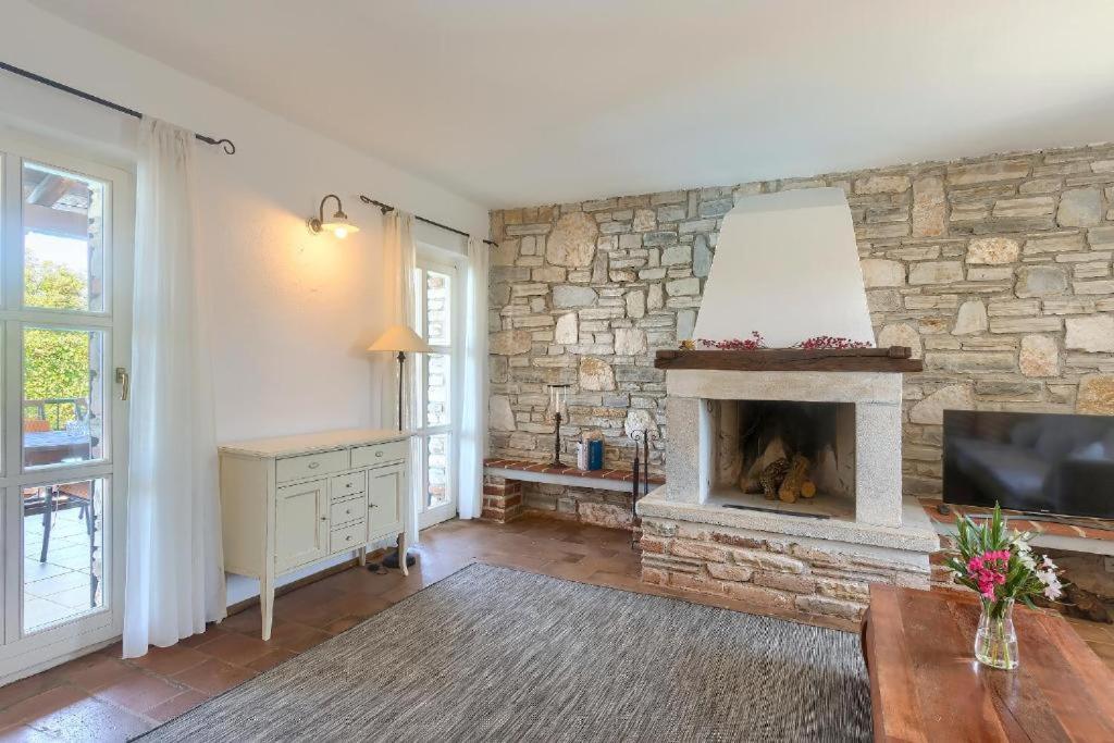 Villa Olivetta By Istrian Country Houses Barat  外观 照片